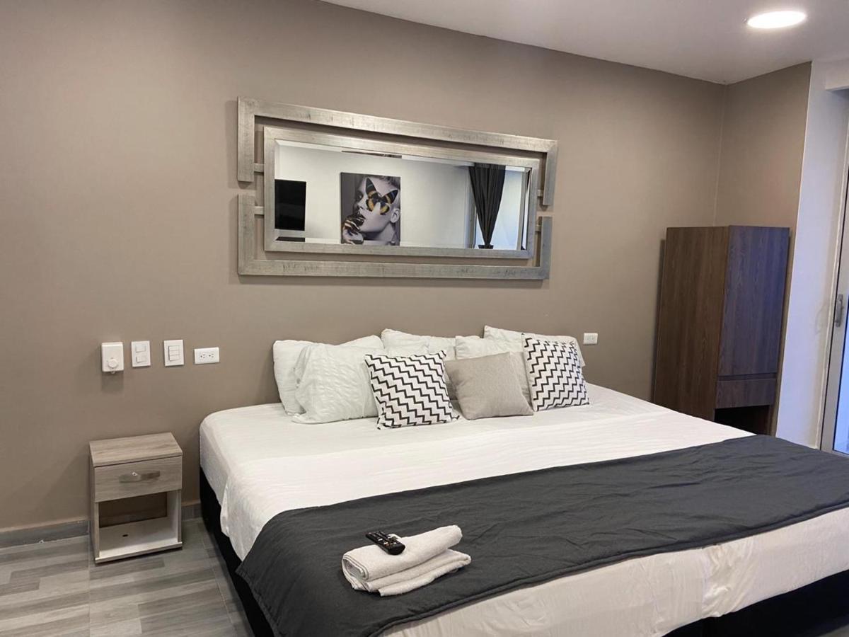 Aparta Estudio En El Edificio Bahia 79 Apartasuites Cartagena Luaran gambar